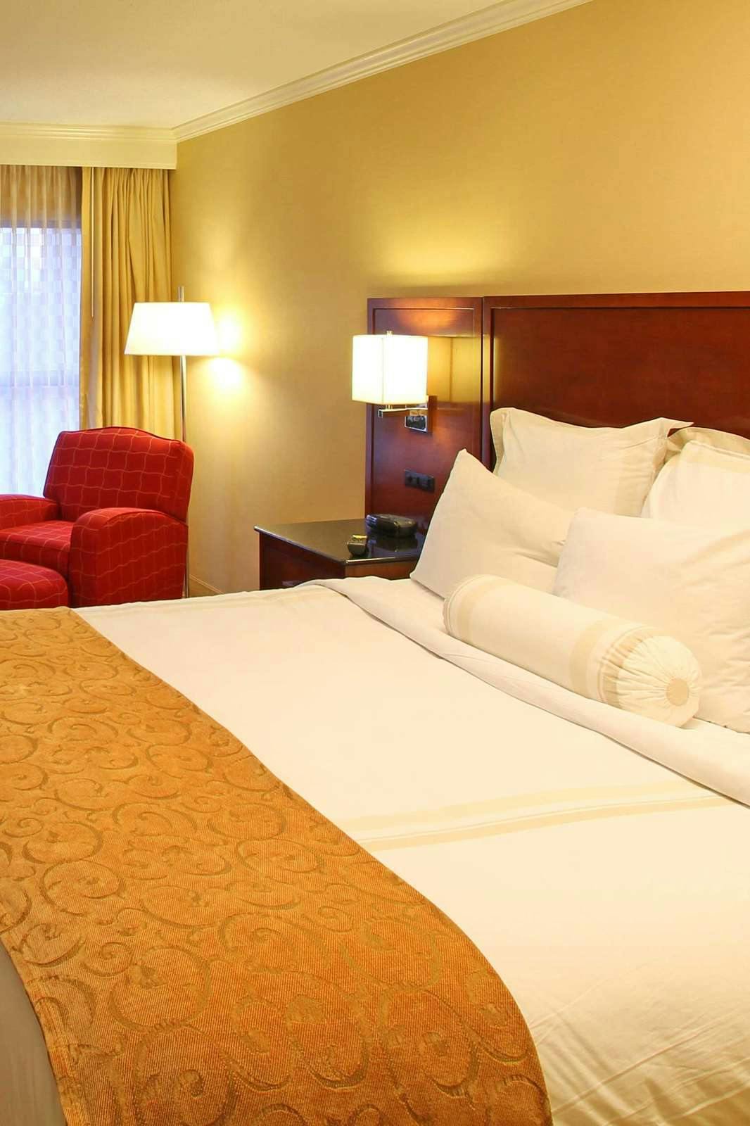 Hotel Providence Marriott Downtown photo 2