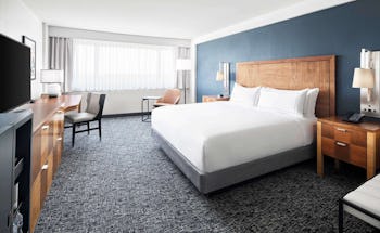 Alloy – A Double Tree by Hilton