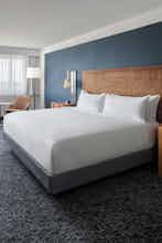 Hotel Alloy – A Double Tree by Hilton photo 2