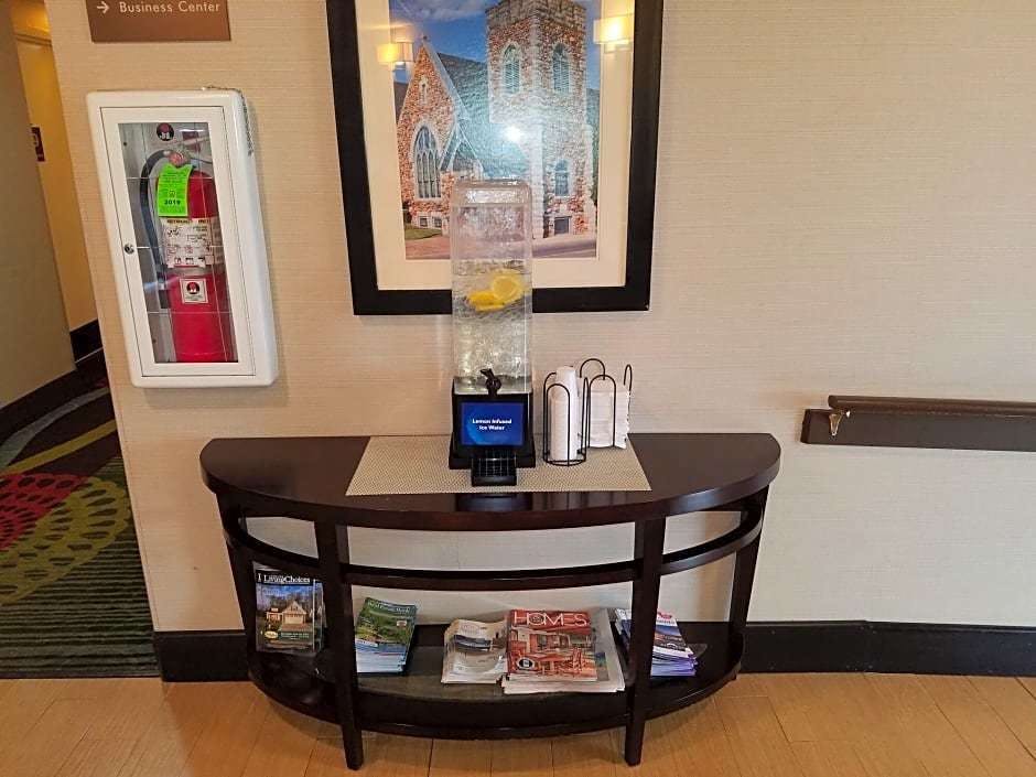 Hotel Comfort Inn North of Asheville photo 5