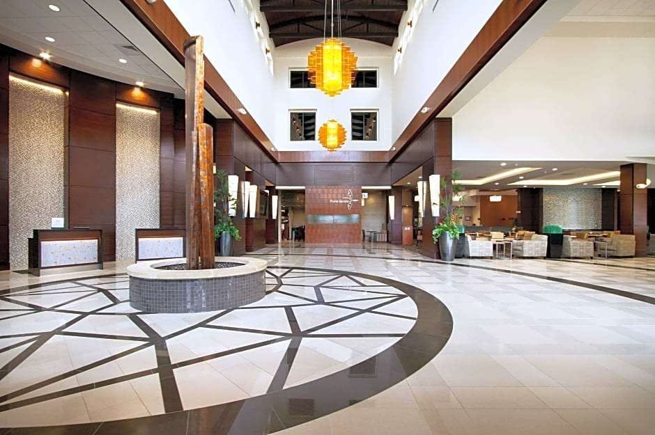 Hotel Embassy Suites by Hilton Fayetteville Fort Bragg photo 3