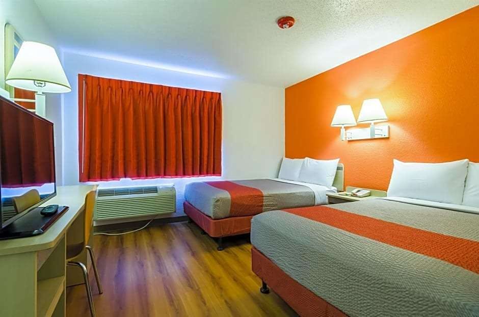 Motel 6 North Platte, NE