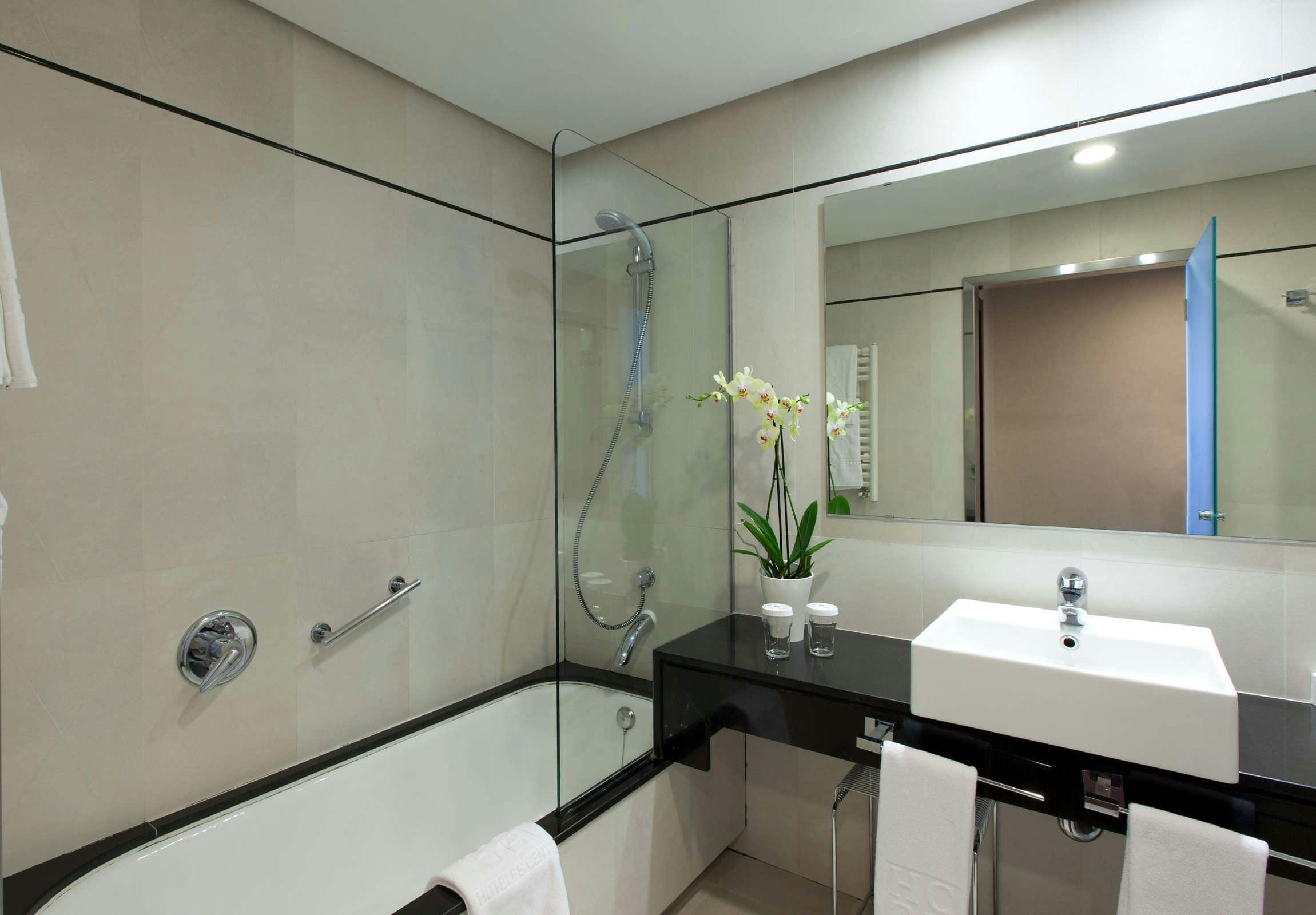 Hotel Andalucia Center photo 4