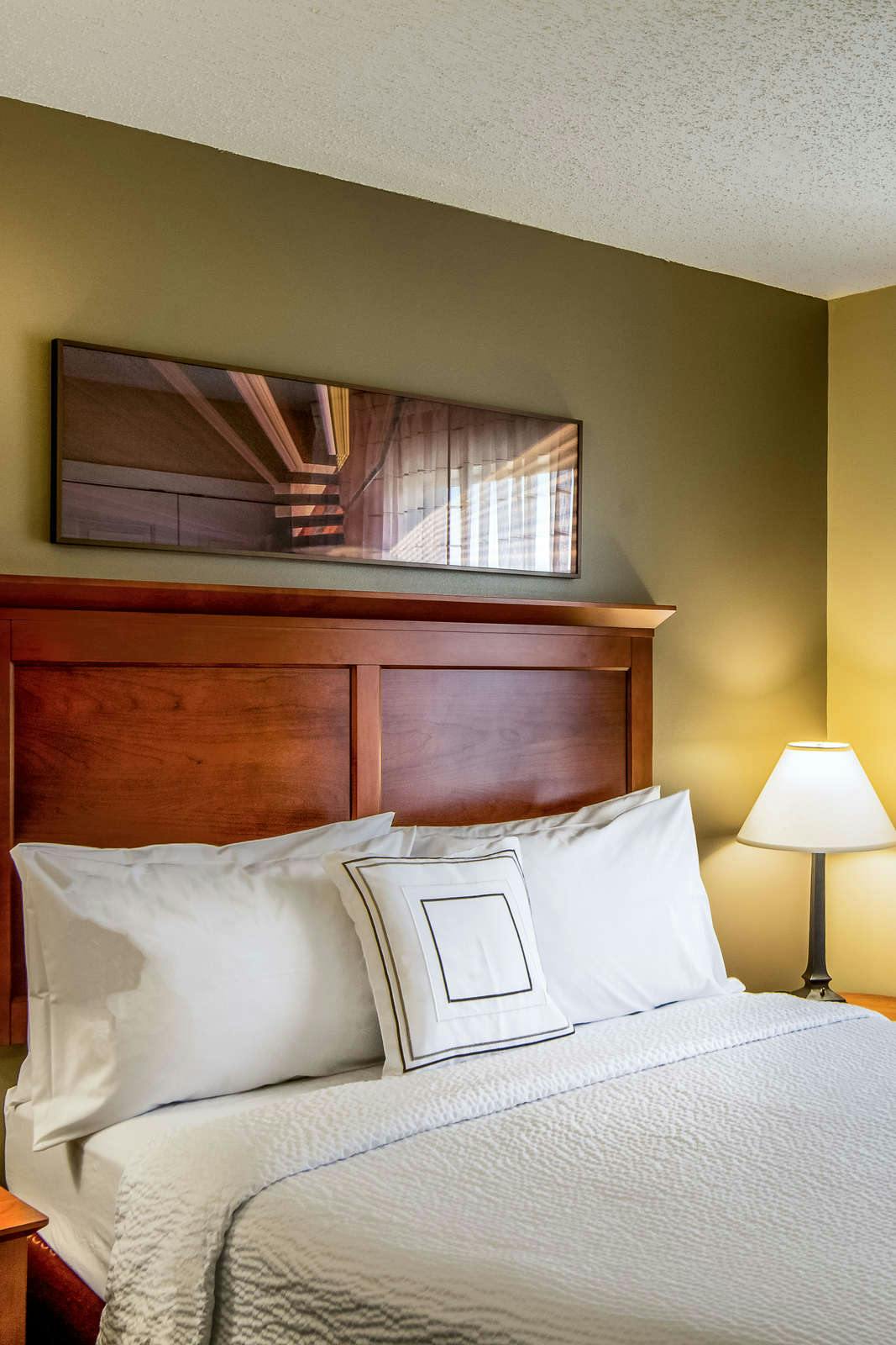 Hotel TownePlace Suites Baltimore BWI photo 4