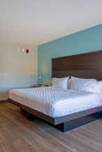 Hotel Tru by Hilton Ocean City Bayside photo 1