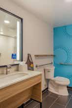 Hotel Tru by Hilton Ocean City Bayside photo 4