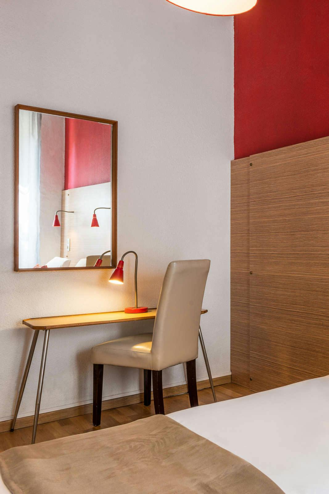 Hotel Hotel Edmond Rostand photo 3