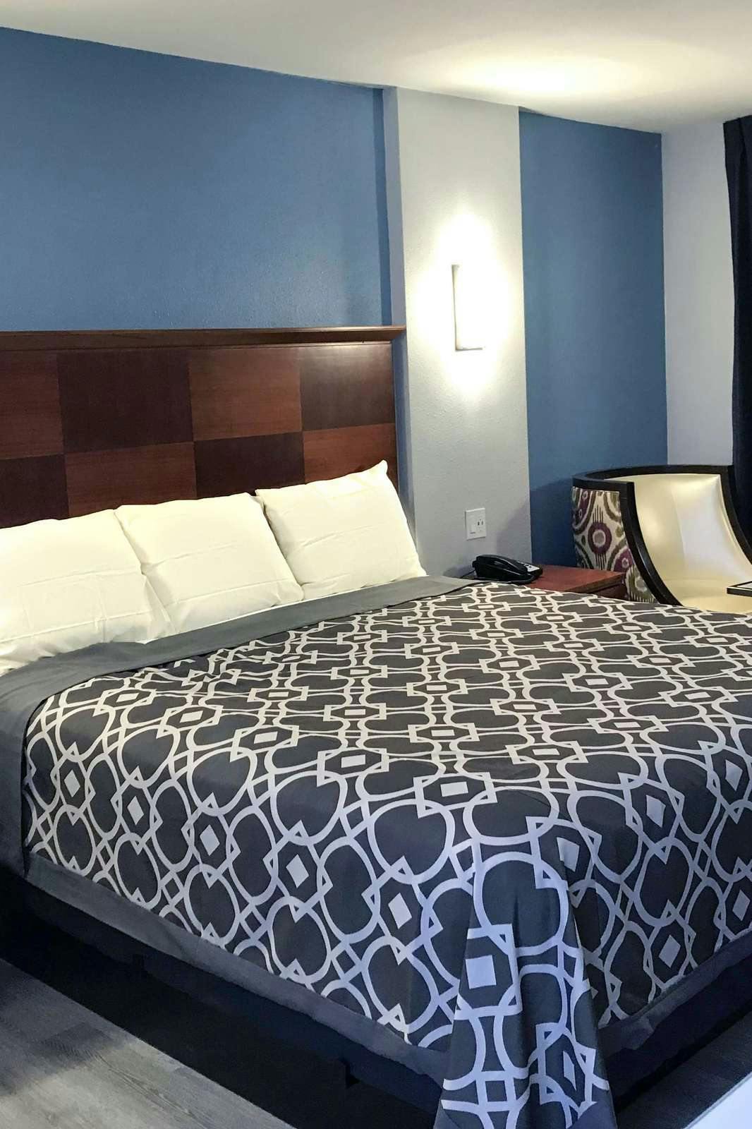 Hotel Americas Best Value Inn Decatur, GA photo 1