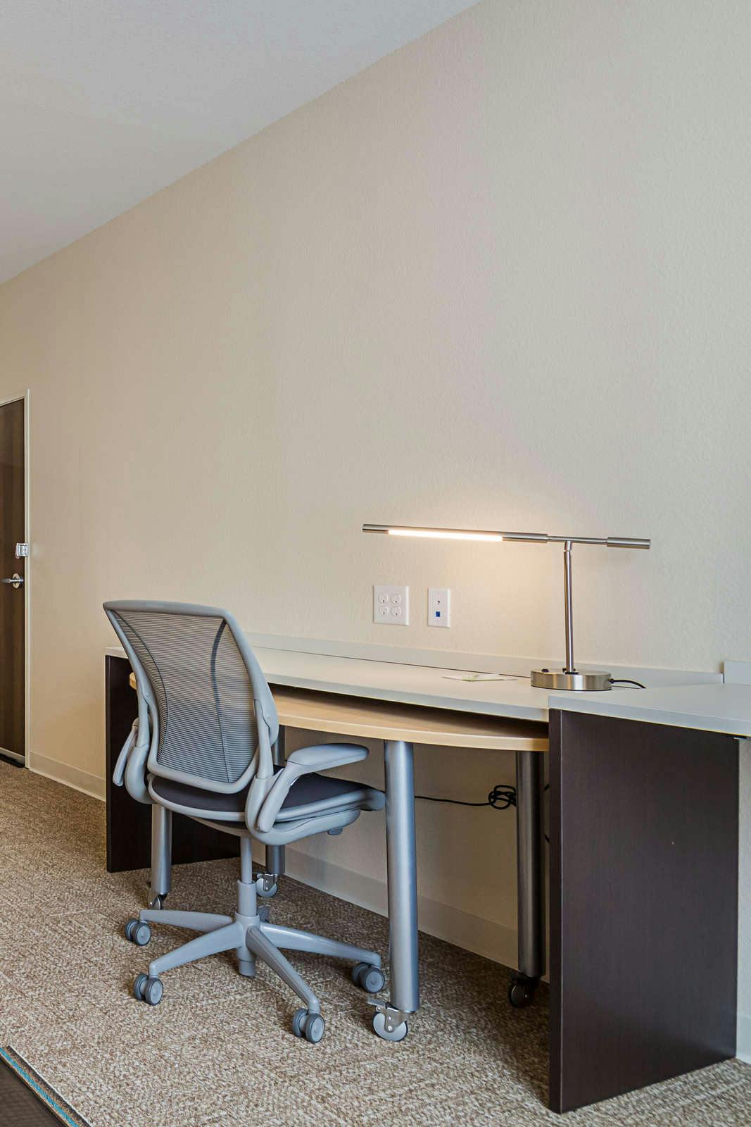 Hotel Home2 Suites by Hilton Dallas Grand Prairie photo 3