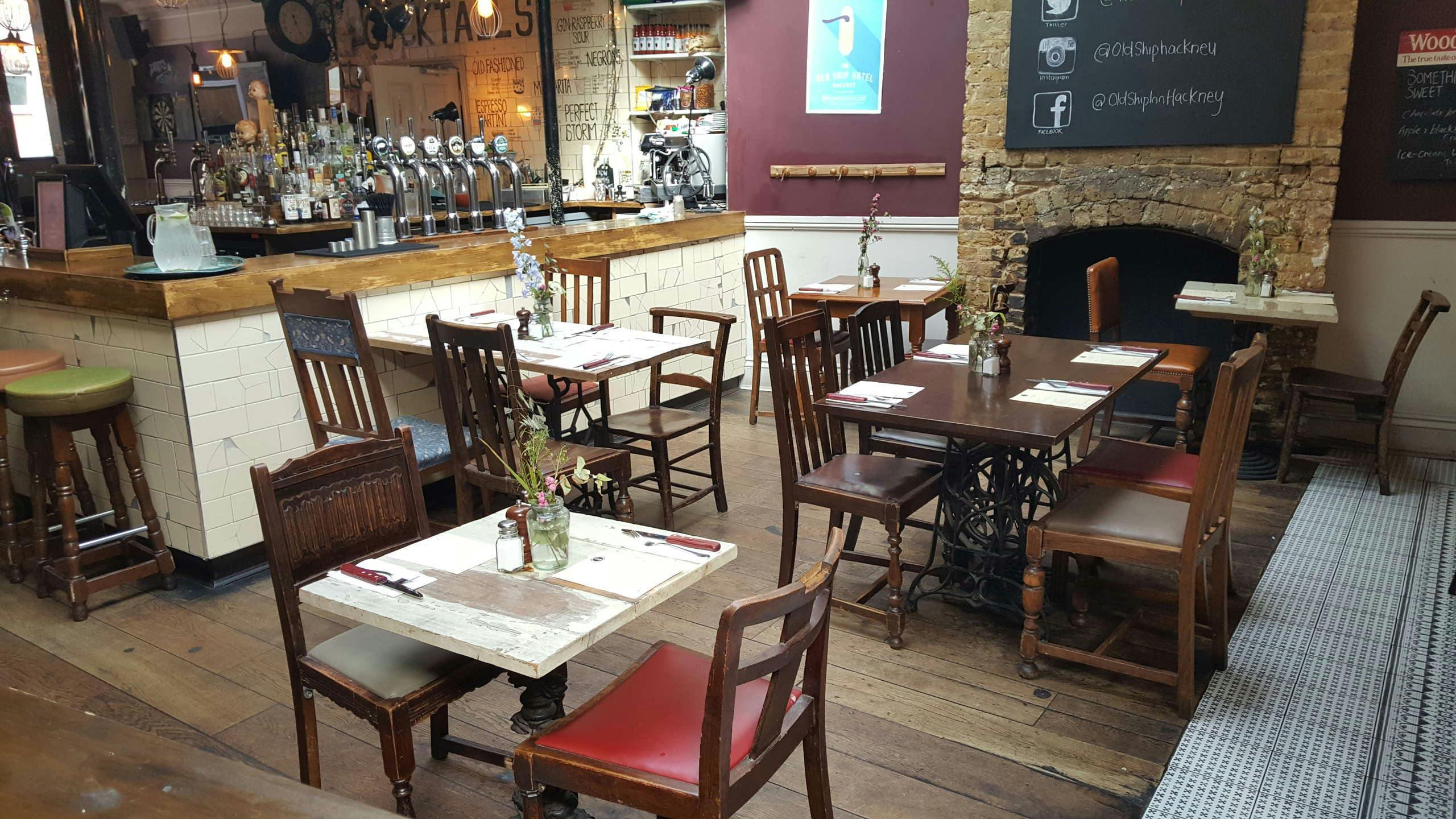 Hotel The Old Ship Hackney photo 2