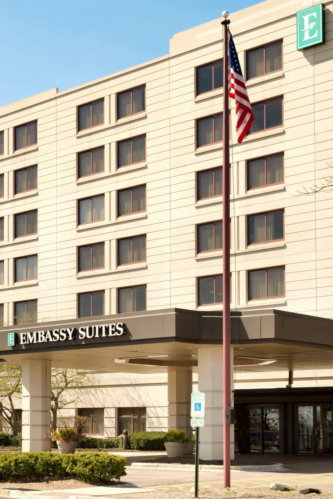 Embassy Suites by Hilton Chicago North Shore Deerfield