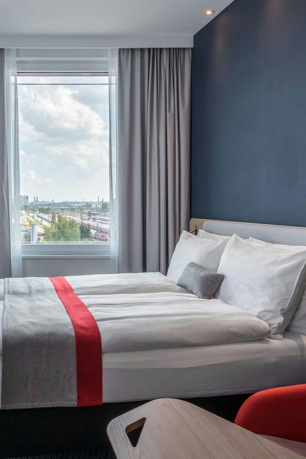 Hotel Holiday Inn Express Munich City West photo 2