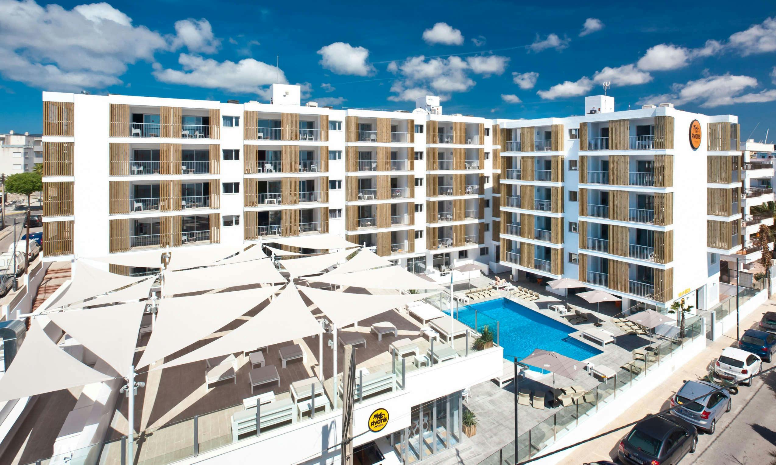 Hotel Ryans Ibiza Apartments - Adults Only photo 1