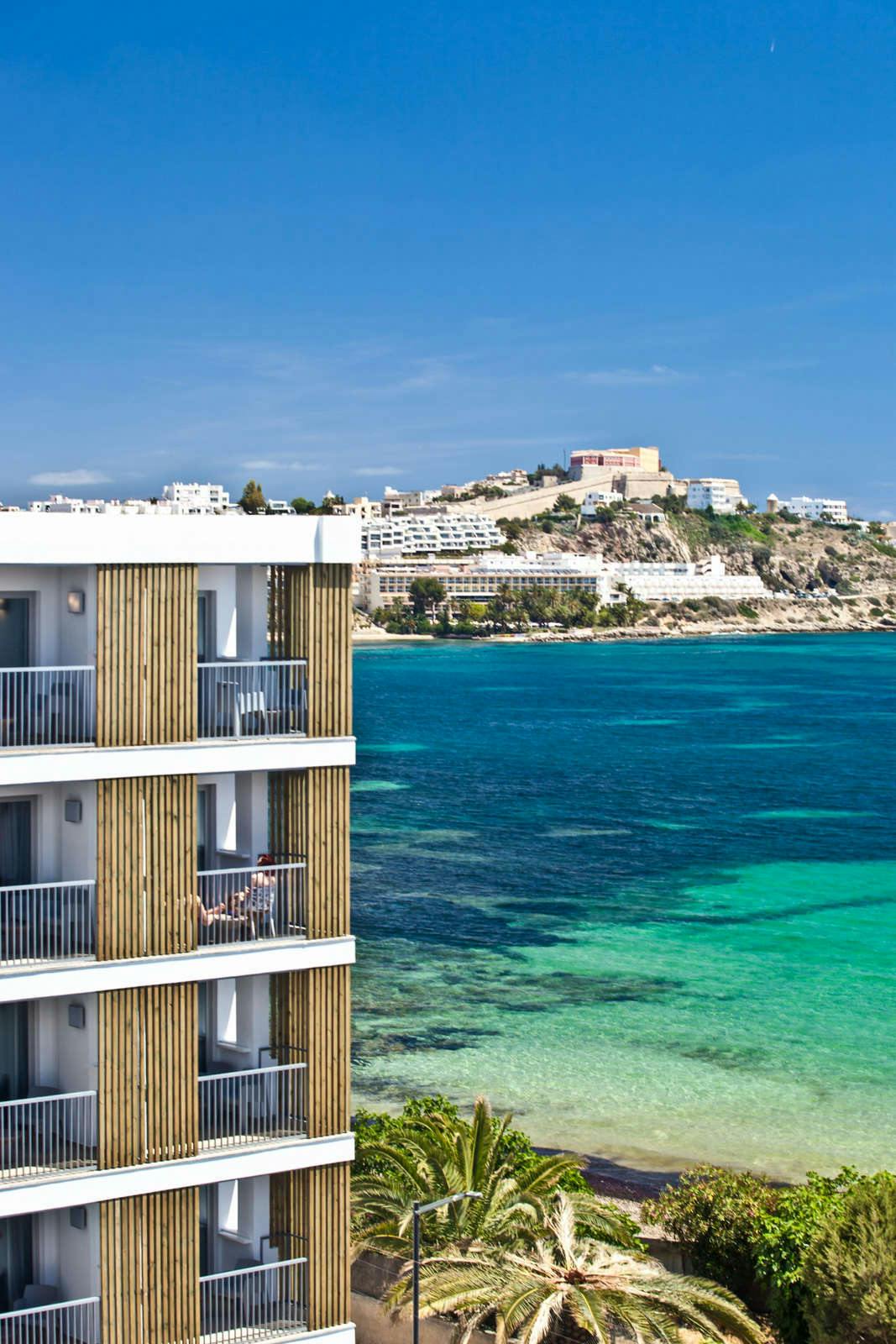 Ryans Ibiza Apartments - Adults Only