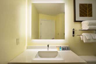 Hotel MainStay Suites Raleigh - Cary photo 2