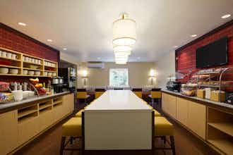 Hotel MainStay Suites Raleigh - Cary photo 4