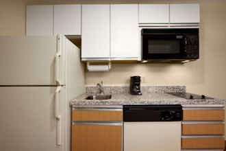 Hotel MainStay Suites Raleigh - Cary photo 1