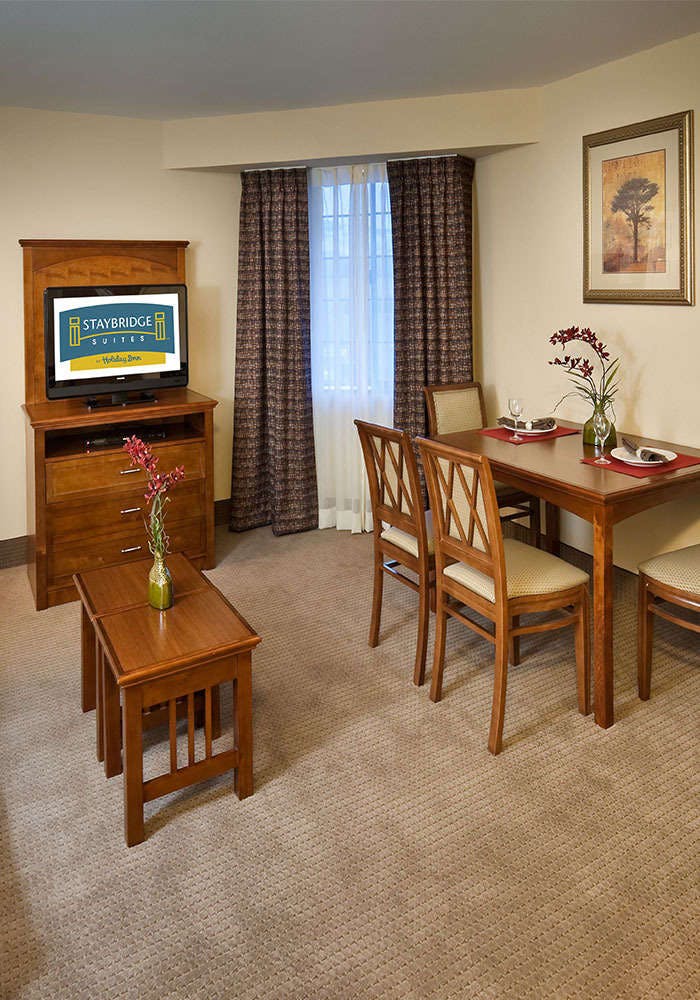 Hotel Staybridge Suites Reno photo 3