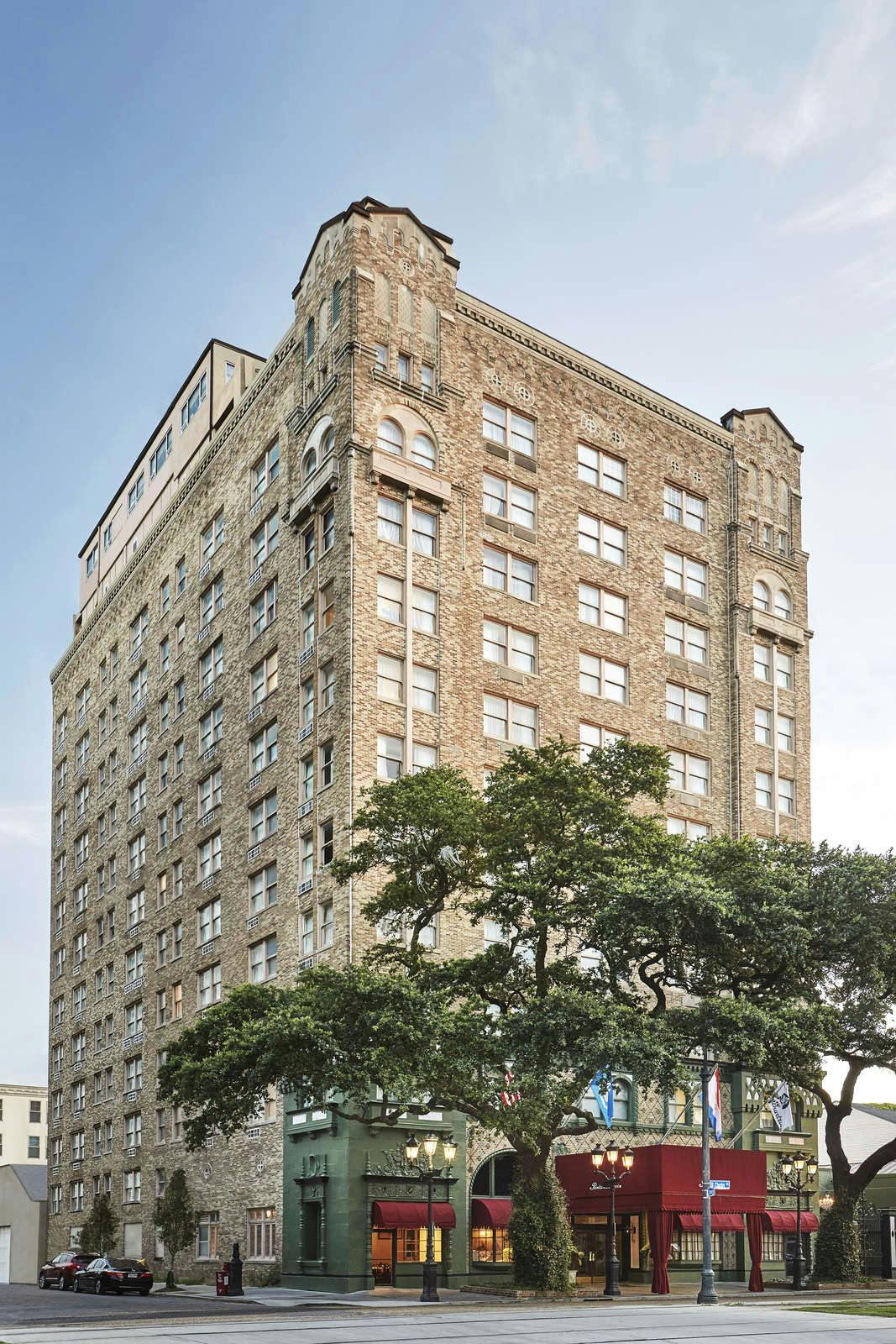 Hotel The Pontchartrain Hotel photo 1