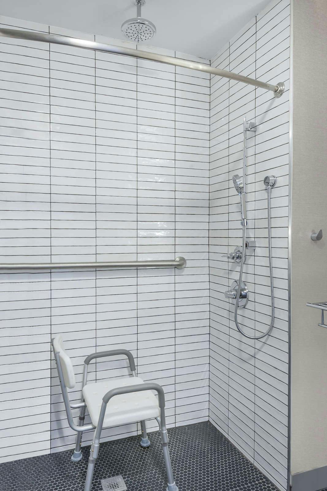 Hotel Wyndham Garden LaGuardia South photo 3