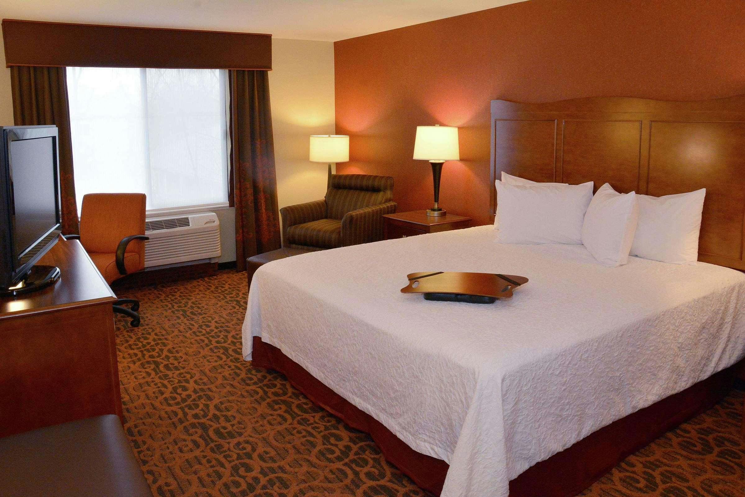 Hotel Hampton Inn Medford photo 1