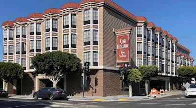 Cow Hollow Inn