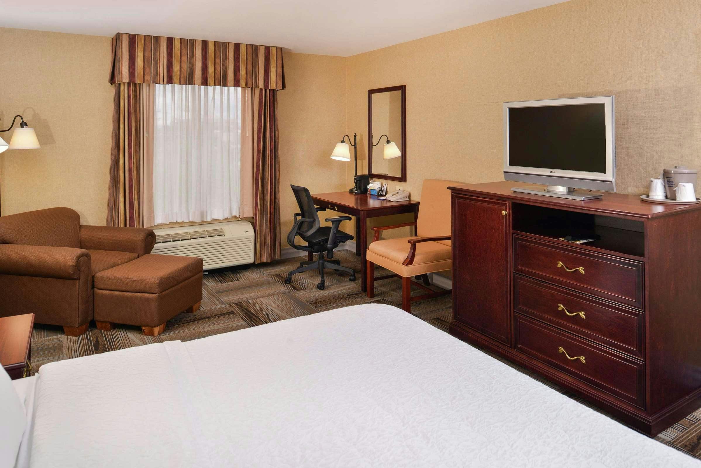 Hotel Hampton Inn & Suites Boise-Meridian photo 1