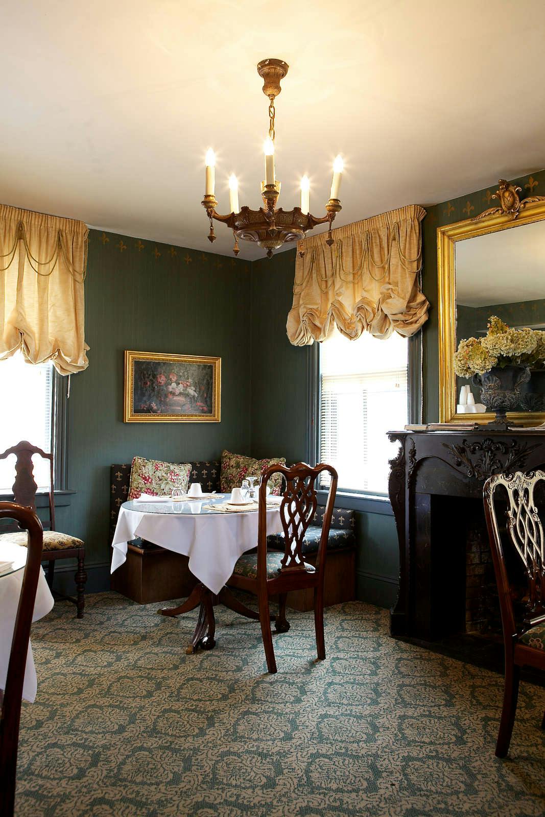 Hotel Wynstone Inn photo 1