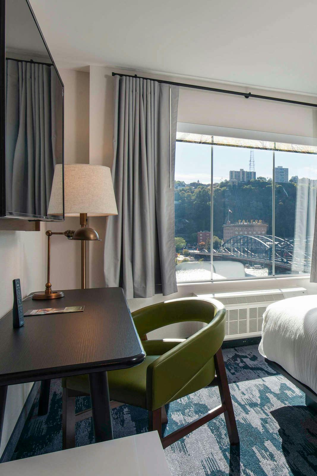 Hotel Fairfield Inn & Suites by Marriott Pittsburgh Downtown photo 5