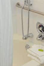 Hotel Doubletree by Hilton Newark - Fremont photo 3