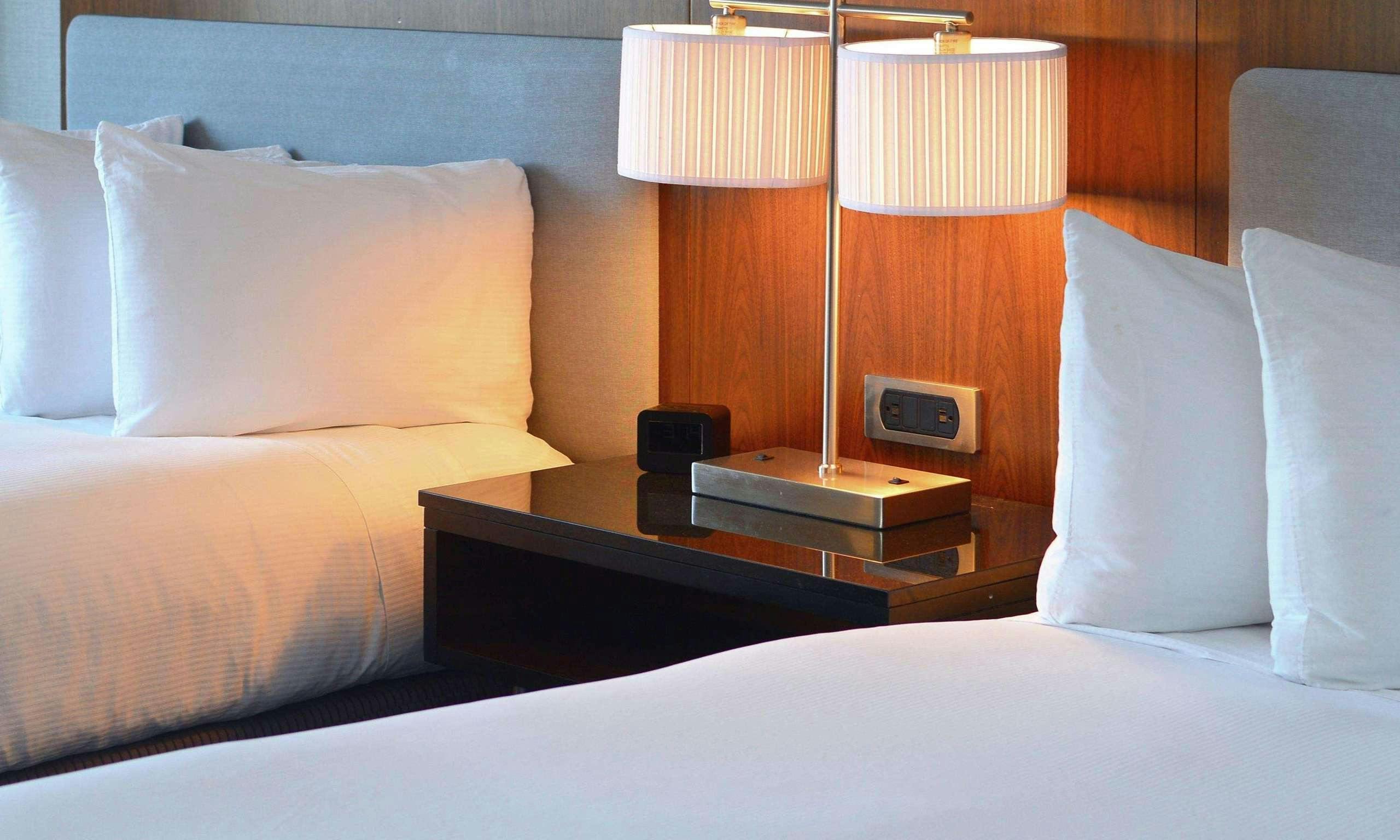 Doubletree by Hilton Newark - Fremont