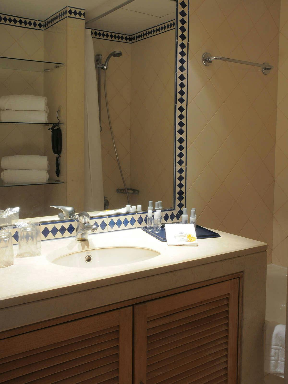 Hotel VIP Executive Eden Aparthotel photo 5