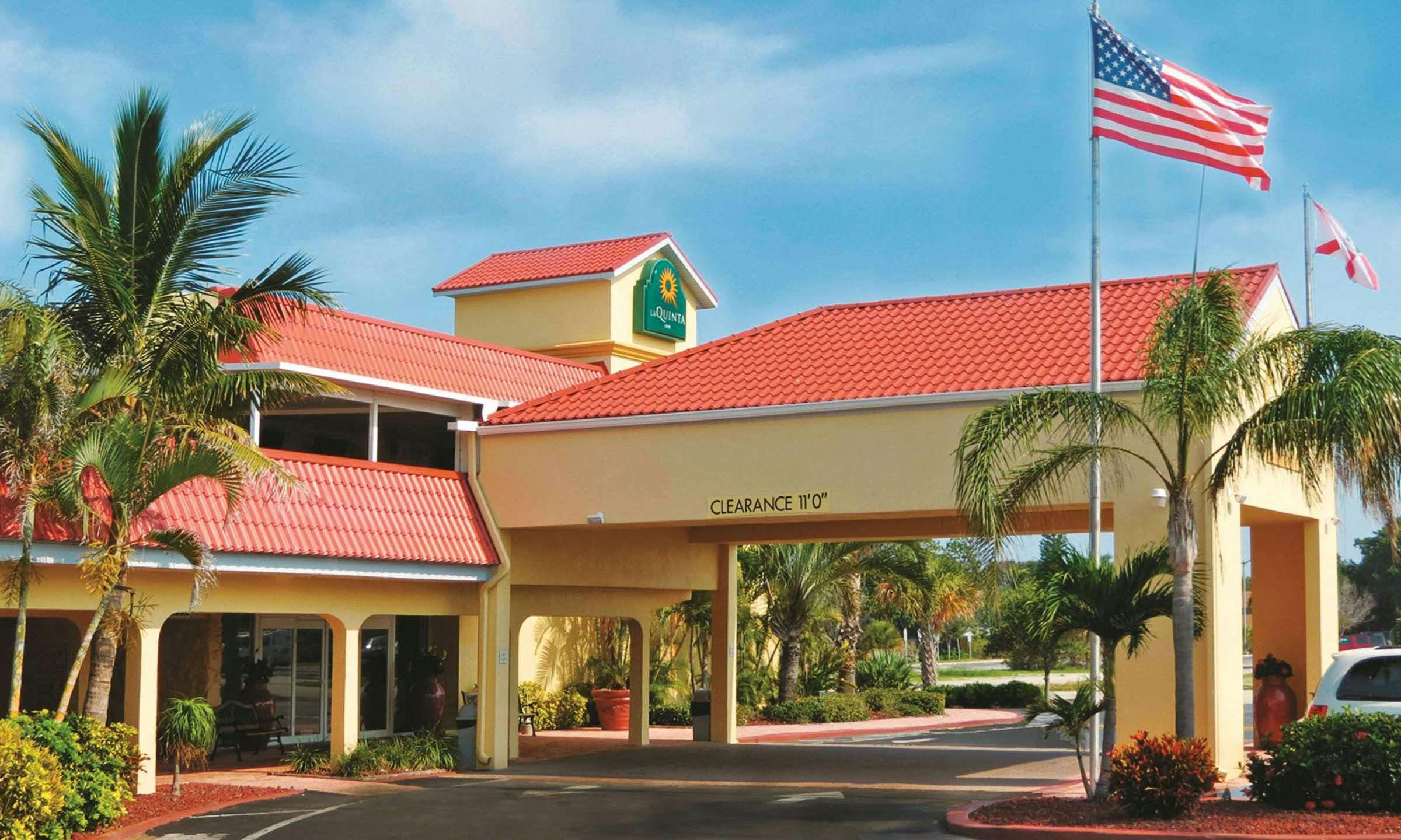 La Quinta Inn Cocoa Beach, Cocoa Beach - HotelTonight