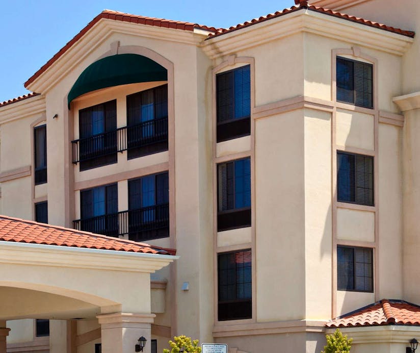 La Quinta Inn Suites Ne Long Beach Cypress Anaheim Hoteltonight La Quinta Inn Suites Ne Long Beach Cypress