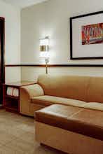 Hotel Hyatt Place Utica photo 2