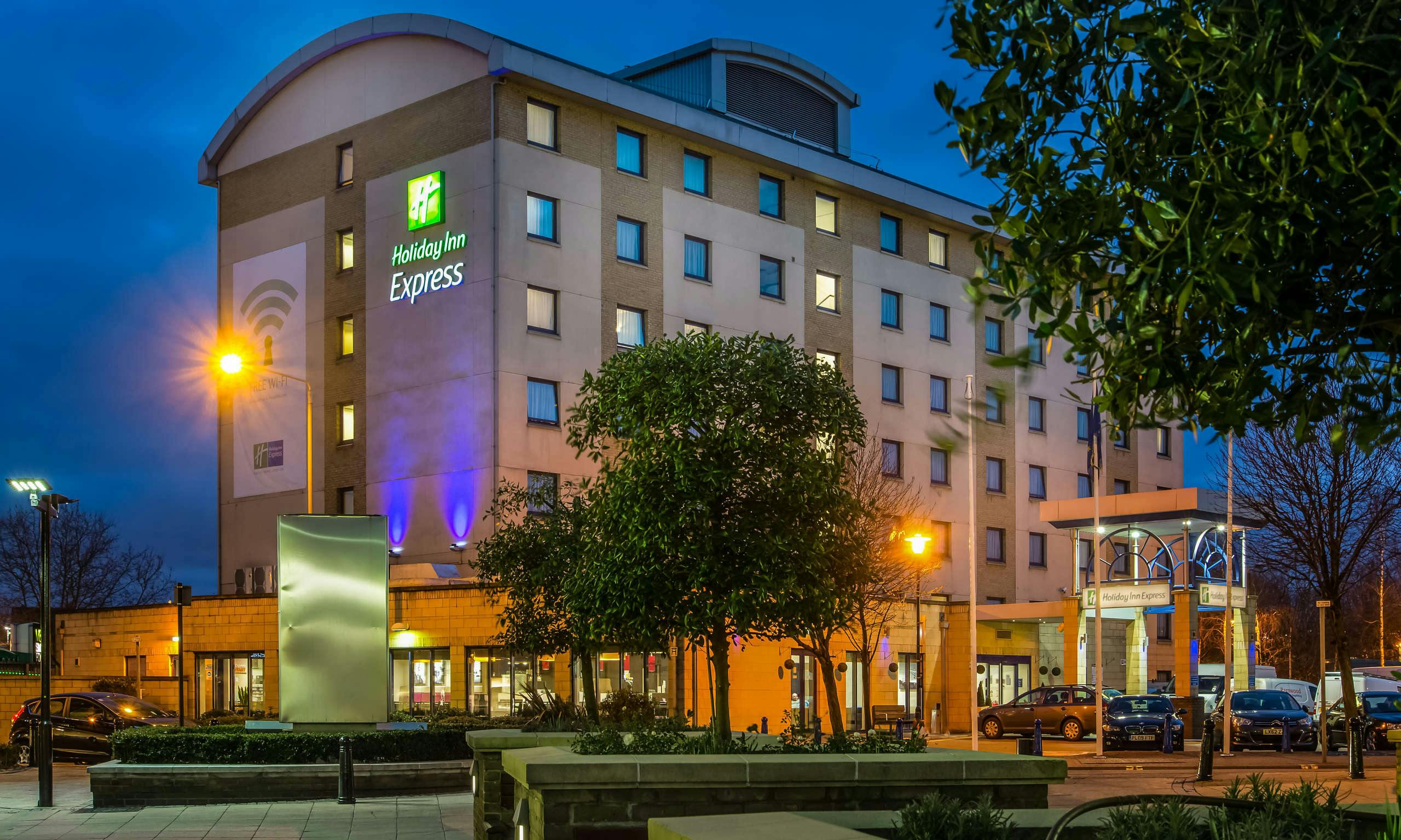 Holiday Inn Express London Wandsworth