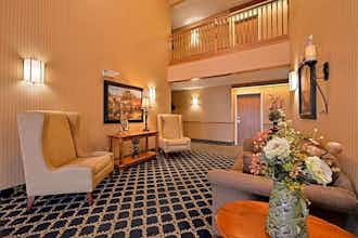 Hotel Comfort Inn Albert Lea at Trails Travel Center photo 2