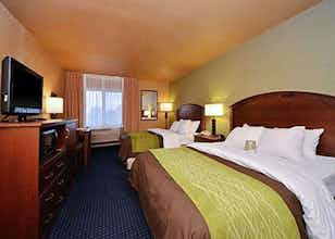 Hotel Comfort Inn Albert Lea at Trails Travel Center photo 5
