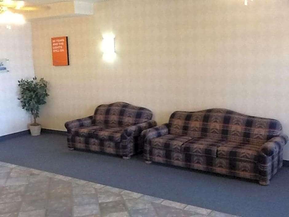 Hotel Motel 6 Nephi, UT photo 1