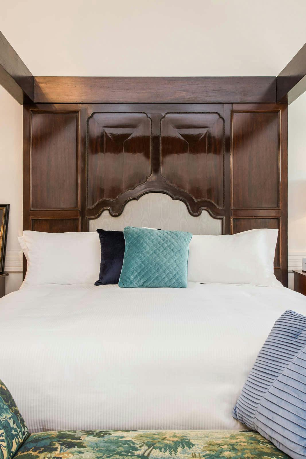 Hotel 20 South Battery photo 5