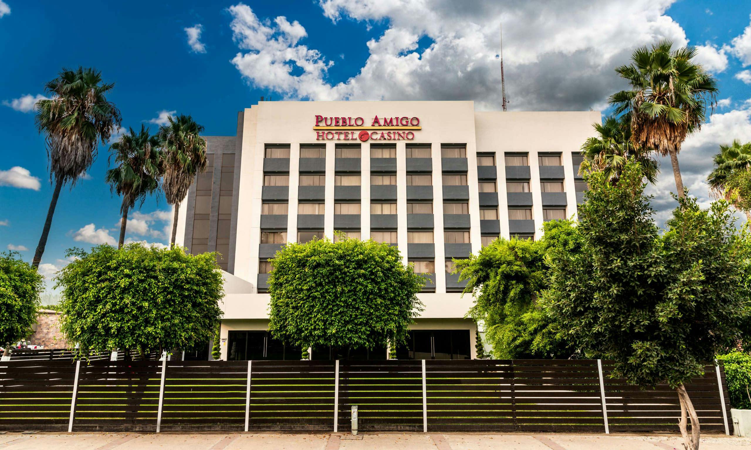 Pueblo Amigo Hotel & Casino