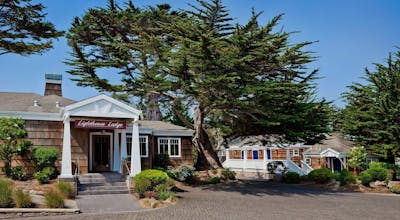 Lighthouse Lodge and Cottages