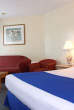 Hotel The White Sands Oceanfront Resort & Spa photo 3