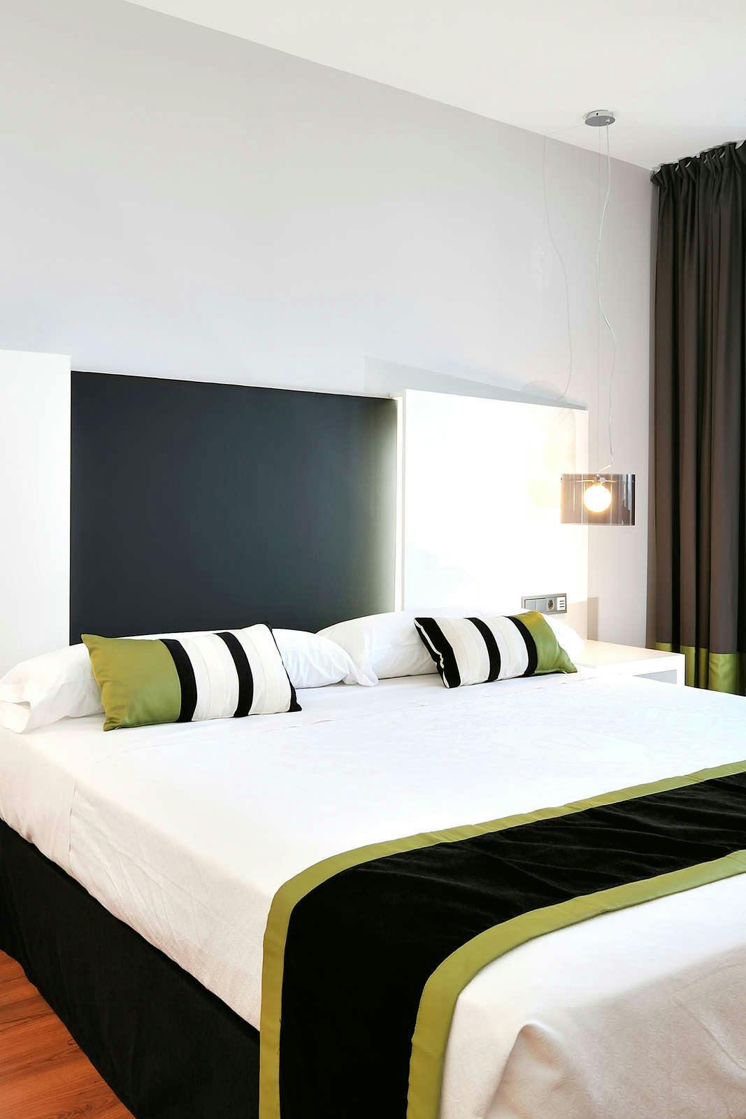 Hotel Vincci Malaga photo 2