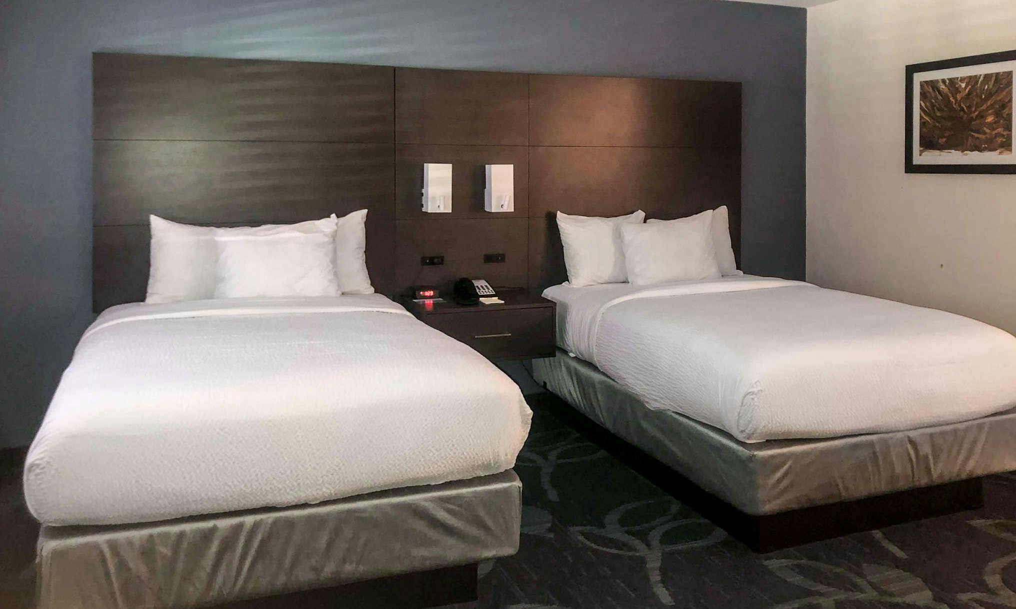 Hotel Brookdale Lodge photo 1