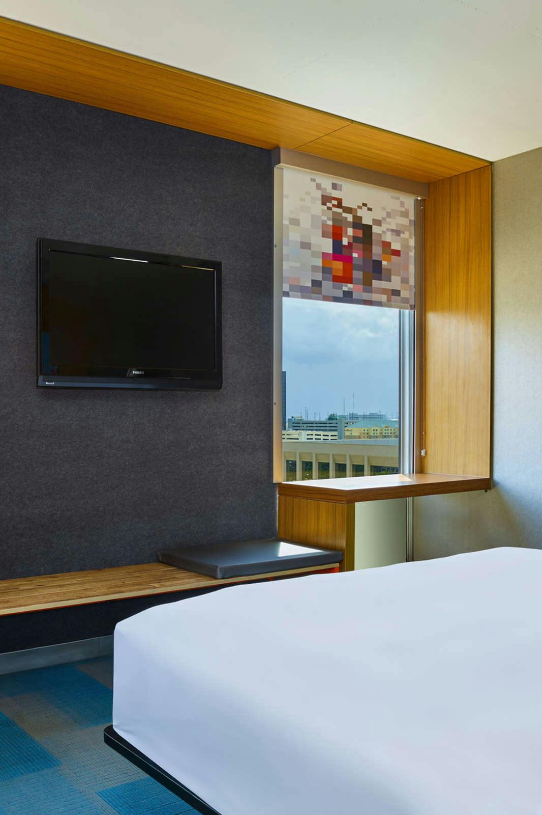 Hotel Aloft Houston by the Galleria photo 3