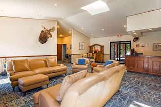 Hotel City Express by Marriott Petoskey Harbor Springs photo 3