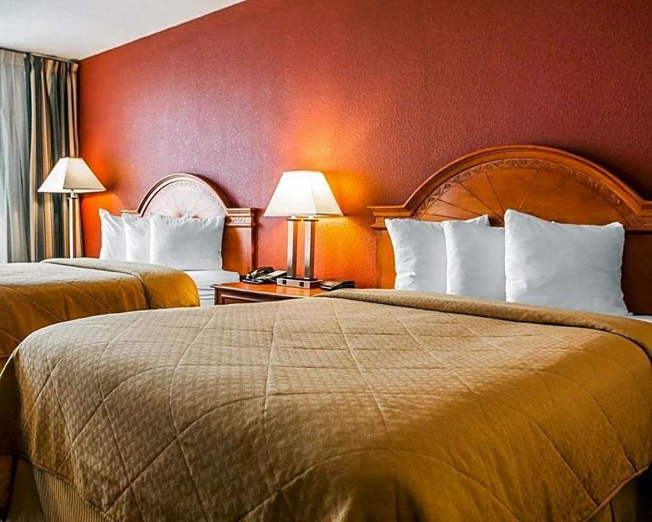 Hotel Quality Inn Fort Dodge photo 5