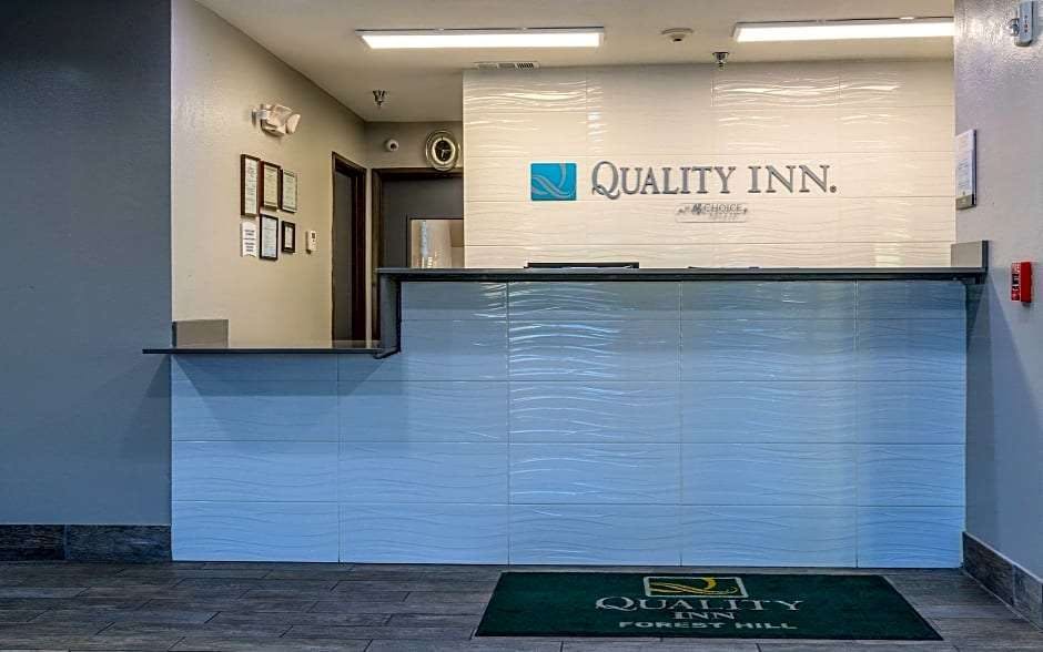 Hotel Quality Inn Forest Hill - Fort Worth South photo 1