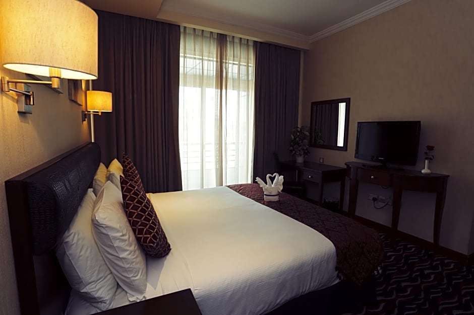 Hotel Cassells Al Barsha Hotel by IGH photo 3